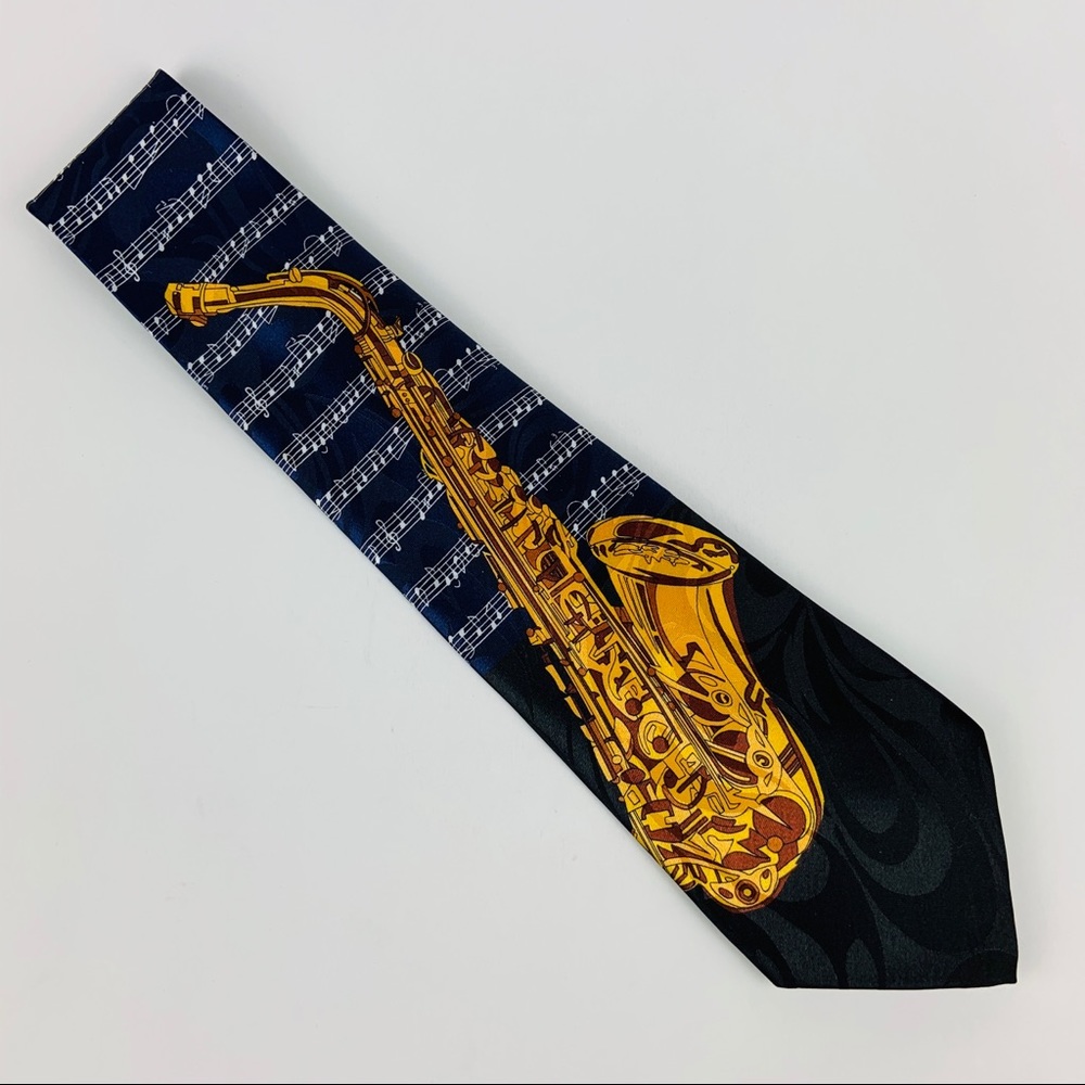 Steve Harris Saxophone and Music Notes Tie.